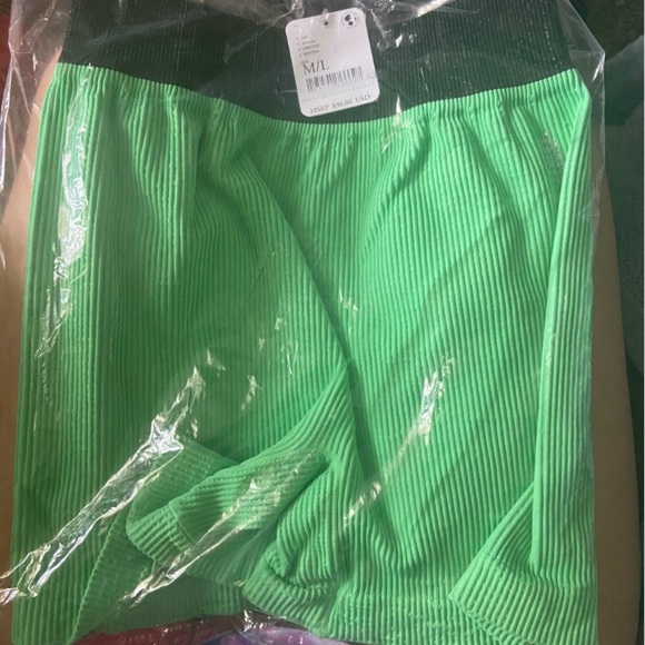 NEW Free People Movement Prajna Happiness Runs Seamless Shorts, Size M/L, NWT - Picture 6 of 6